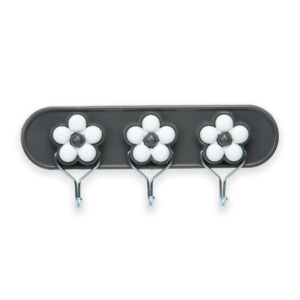 Wholesale 3-piece daisy clothes hangers set by Hepdolu for bulk garment organization.