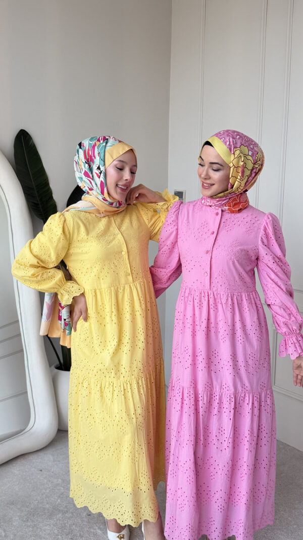 Wholesale fisto broderie layered summer dress in cotton blend for modest fashion.