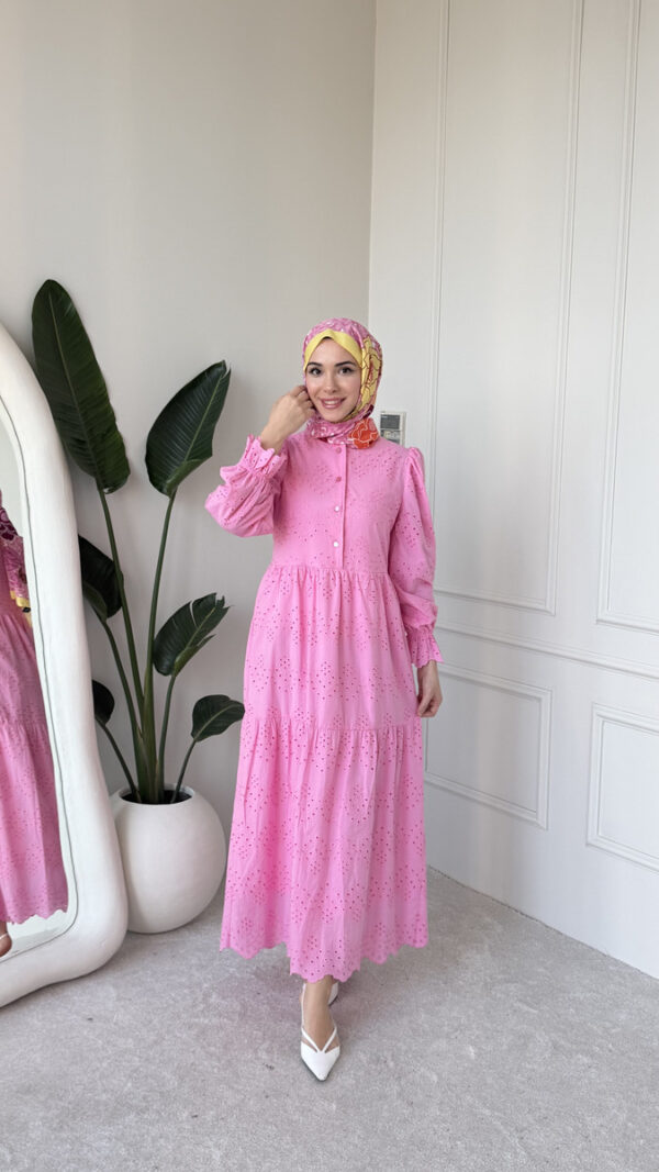 Wholesale fisto broderie layered summer dress in cotton blend for modest fashion.