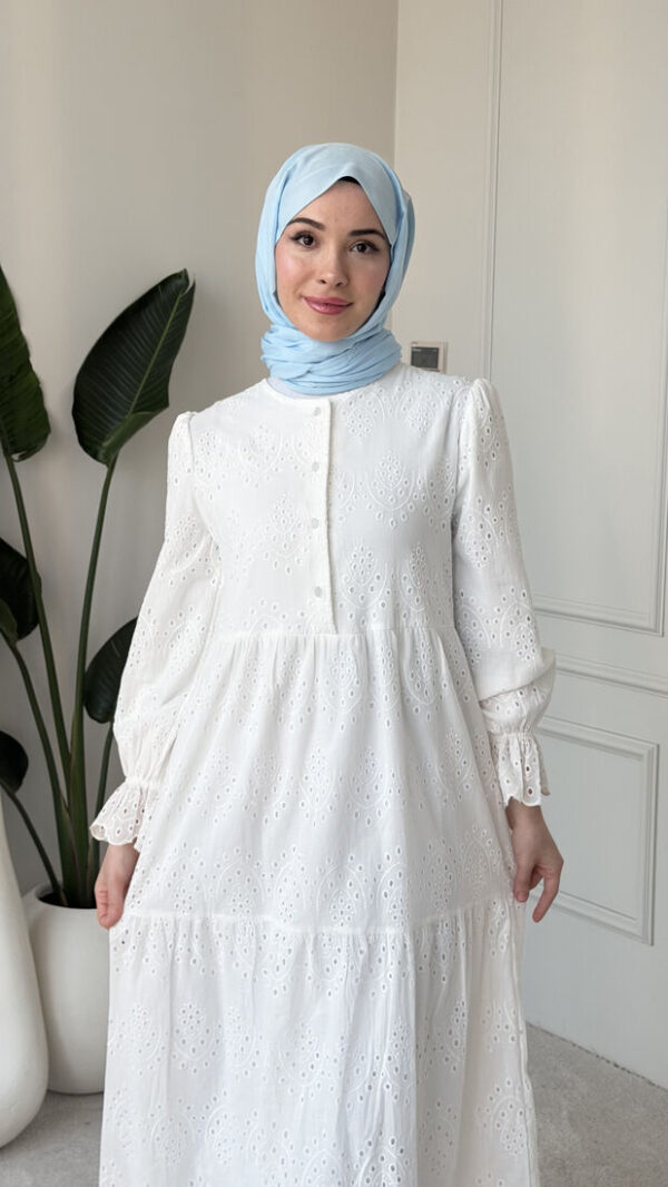 Wholesale fisto broderie layered summer dress in cotton blend for modest fashion.