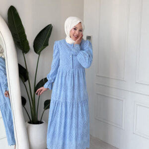Wholesale fisto broderie layered summer dress in cotton blend for modest fashion.