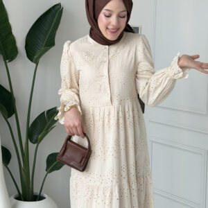 Wholesale fisto broderie layered summer dress in cotton blend for modest fashion.