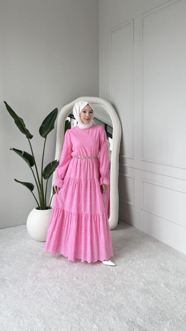 Wholesale fisto detail maxi dress with high neck for elegant summer modest fashion.