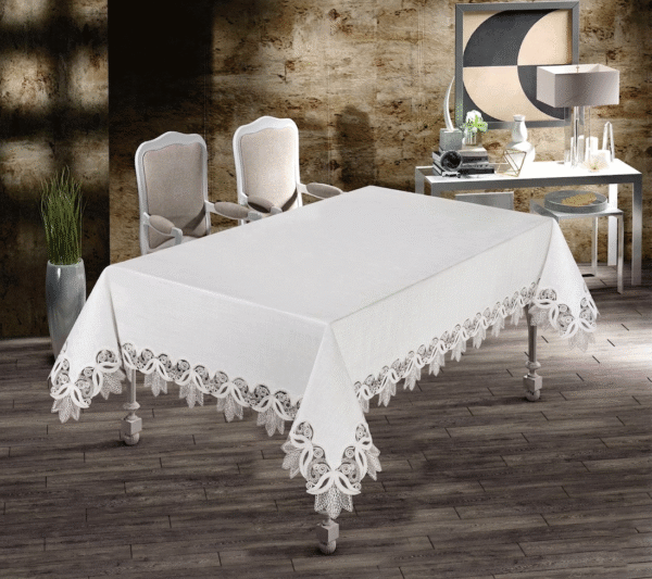 Gardenio Baroque wholesale 160x260 cm luxury linen-look tablecloth with heavy scalloped guipure lace for grand banquet tables